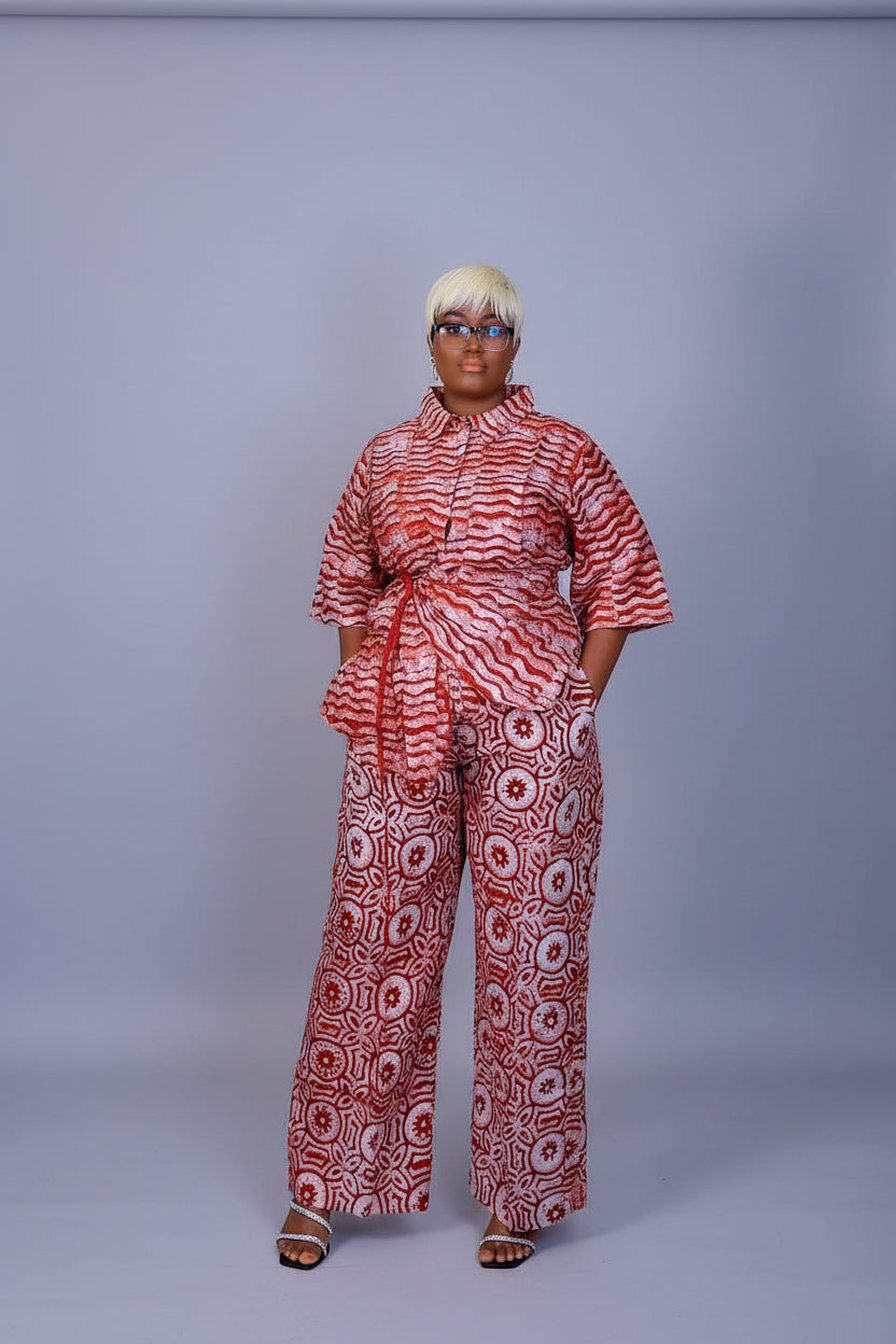 short sleeve Ankara two piece set

African print short sleeve co-ord

women Ankara top and trousers set

African ready to wear co-ord UK

matching Ankara shirt and pants set
